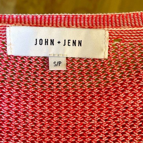 john Jenn Tops - John Jenn cable knit top. Summertime. Size small